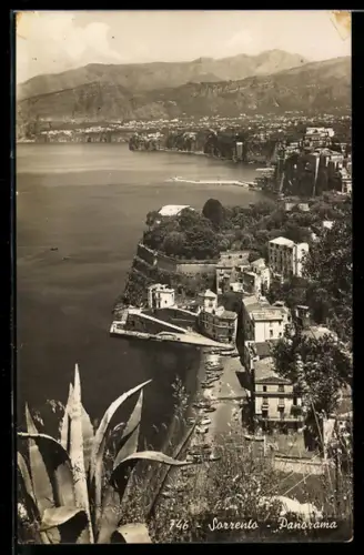 AK Sorrento, Panorama della costa e del mare