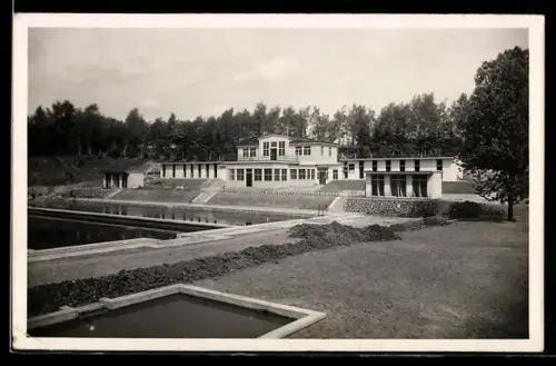 Foto-AK Cáslav, Neuerbaute Badeanstalt