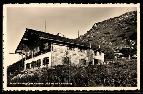 AK Zeppezauerhaus mit Geiereck am Untersberg, Berghütte