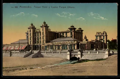 AK Montevideo, Parque Hotel y Casino parque Urbano