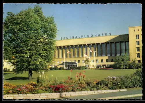 AK Zentalflughafen Berlin Tempelhof, Abflug