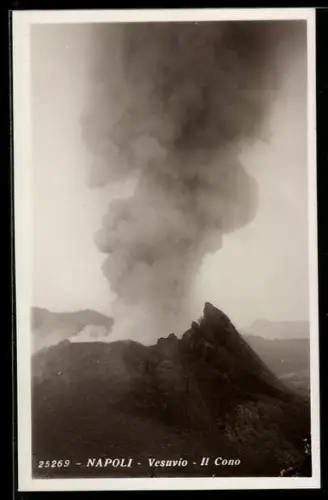 AK Napoli, Vesuvio, Il Cono, Vulkan