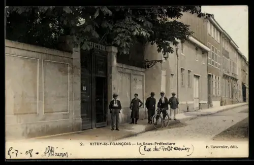 AK Vitry-le-Francois, La Sous-Préfecture
