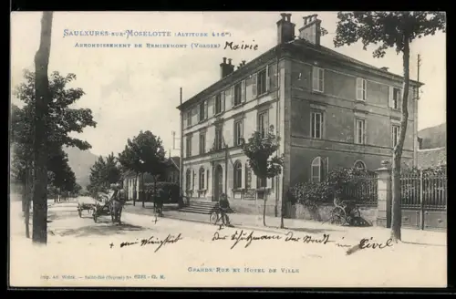 AK Saulxures-sur-Moselotte, Grande Rue et Hotel de Ville