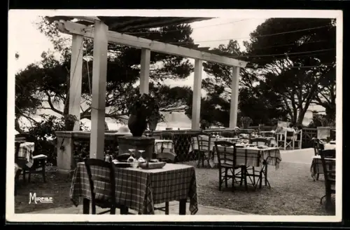 AK Cassis-sur-Mer, Hôtel-Pension-Restaurant Le Revestel, La-Terrasse