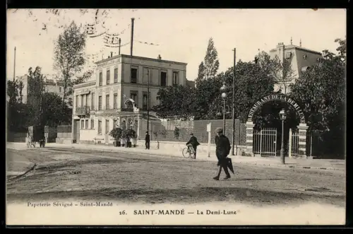 AK Saint-Mandé, La Demi-Lune