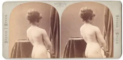 Stereo-Fotografie Schöne nackte Frau mit hochgesteckten Haaren, Rücken-Akt