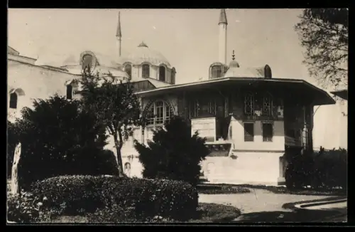 AK Constantinople, Moschee mit Vorbau und Garten