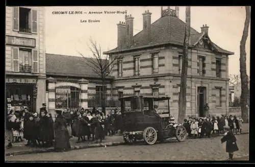 AK Choisy-le-Roi, Avenue Victor-Hugo, Les Ecoles