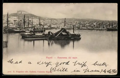AK Napoli, Panorama dal mare con navi e città sullo sfondo