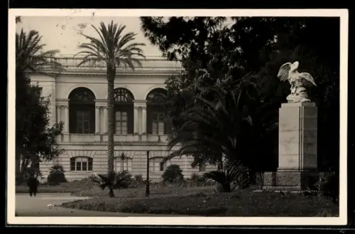 AK Napoli, Stazione Zoologica, Acquarium, con statua e palme
