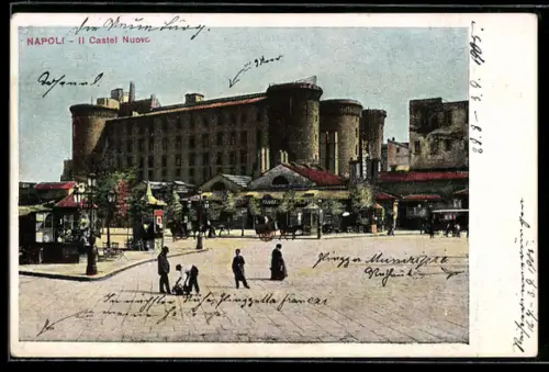 AK Napoli, Il Castel Nuovo con persone in piazza