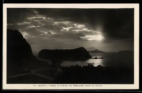 AK Napoli, Isola di Nisida da Posillipo vista di notte