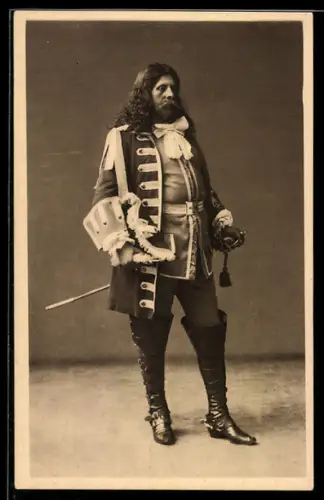 AK Torino, Carosello Storico 1892, Rievocazione 1928, figura storica in costume d`epoca