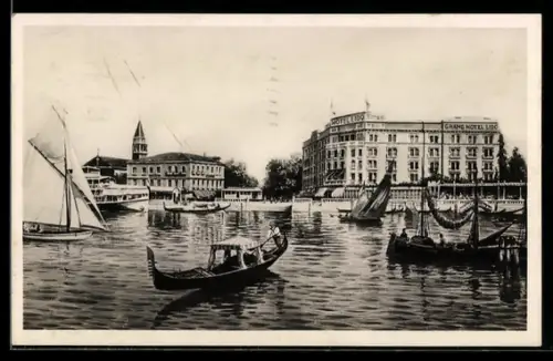 AK Venezia, Lido, Grand Hotel Lido e gondole sulla laguna