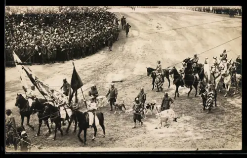 AK Torino, Carosello storico con cavalli e folla assistente