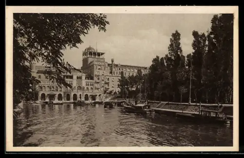 AK Lido di Venezia, Hôtel Excelsior