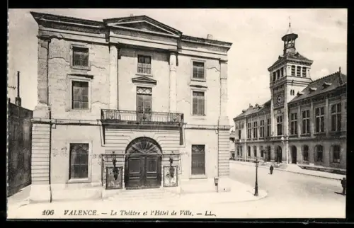 AK Valence, Le Théâtre et l`Hôtel de Ville