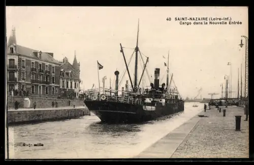 AK Saint-Nazaire /Loire-Inf., Cargo dans la Nouvelle Entrée