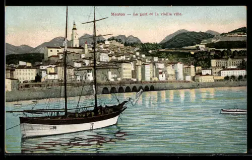 AK Menton, Le port et la vieille ville