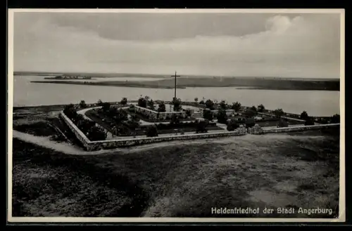 AK Angerburg, Heldenfriedhof