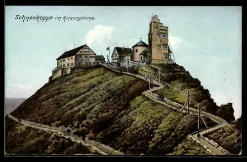AK Schneekoppenhäuser, Riesengebirge, Blick zum Gipfel der Schneekoppe hinauf mit d. Jubiläumsweg, mit Hüttenstempel