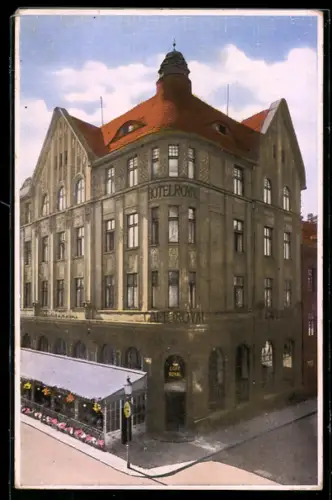 AK M. Ostrava, Hotel a kavárna Royal