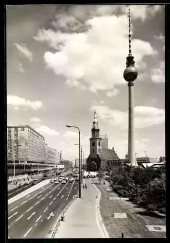 AK Berlin, Fernsehturm und UKW-Turm, Marienkirche, Neuer Markt