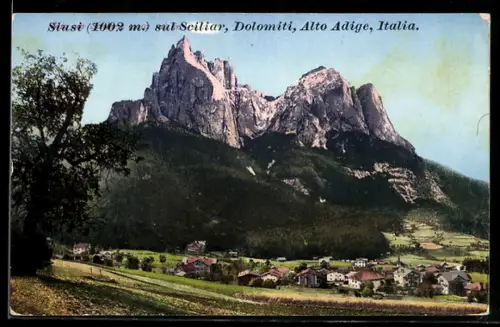 AK Siusi, Veduta del Sciliar nelle Dolomiti, Alto Adige, Italia