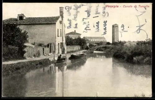 AK Venezia, Canale di Torcello con barche e edifici storici sullo sfondo