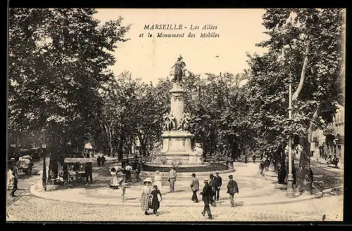 AK Marseille, Les Allées et le Monument des Mobiles