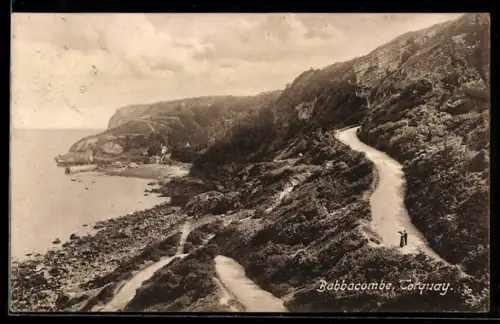 AK Torquay, Babbacombe, Küstenstrasse und Klippen