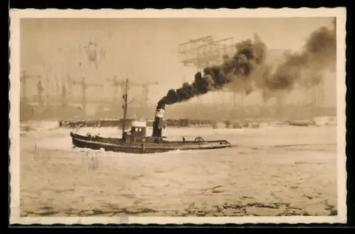 Mini-AK Dampfschlepper im Treibeis auf der Weser, Eisstoss
