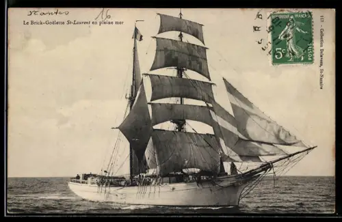 AK Le Brick-Goelette St-Laurent en pleise mer, Segelschiff