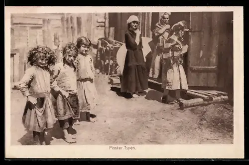 AK Pinsk, Menschen in ortstypischer Tracht