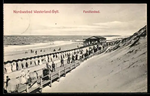 AK Westerland-Sylt, Familienbad am Strand mit Strandkörben