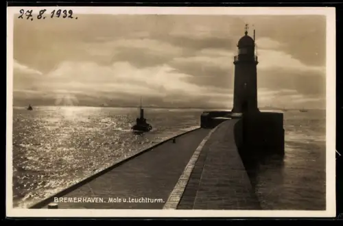 AK Bremerhaven, Mole und Leuchtturm