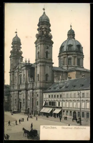 AK München, Theatiner-Hofkirche
