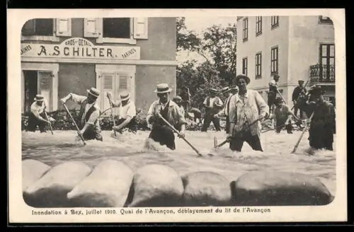 AK Bex, Inondation, juillet 1910, Quai de l`Avancon, déblayement du lit de l`Avancon