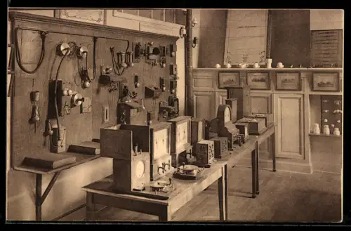 AK Bruxelles, Musée Postal, Télégraphie et téléphone