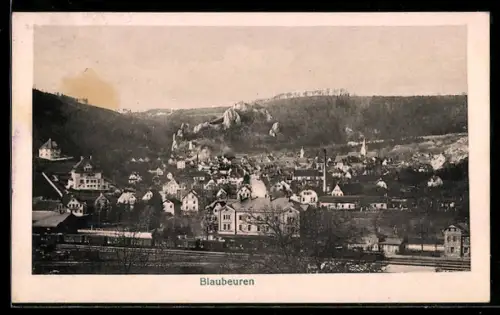 AK Blaubeuren, Teilansicht mit Bahnhof und Strassenpartie