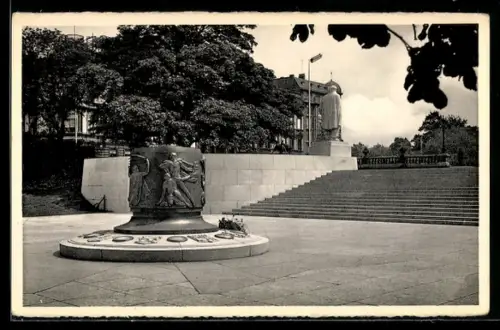 AK Liège, Monument National a la Résistance