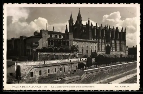AK Palma de Mallorca, La Catedral y Palacio de la Almudaina