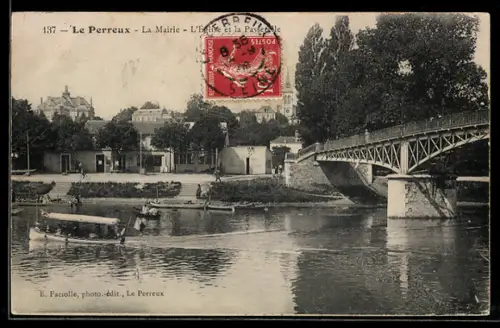 AK Le Perreux, La Mairie, L`Usine et la Passerelle