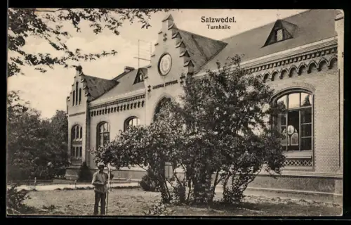 AK Salzwedel, Blick zur Turnhalle