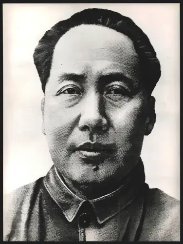Fotografie Ehemaliger Staatspräsident der Volksrepublik China Mao Tse-Tung im Portrait, Grossformat 19 x 26cm