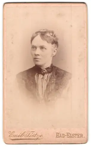 Fotografie Emil Tietze, Bad Elster, Porträt einer Frau, September 1889