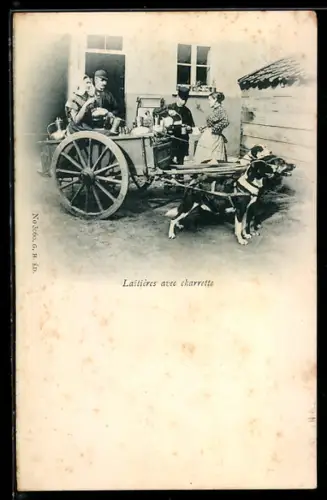 AK Laitières avec Charrette