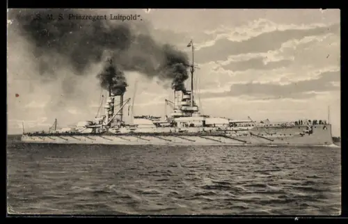 AK Linienschiff S.M.S. Prinzregent Luitpold unter Dampf, Kriegsschiff