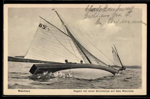 AK Segelyacht auf dem Wannsee während einer Sturmbrise, Segelsport